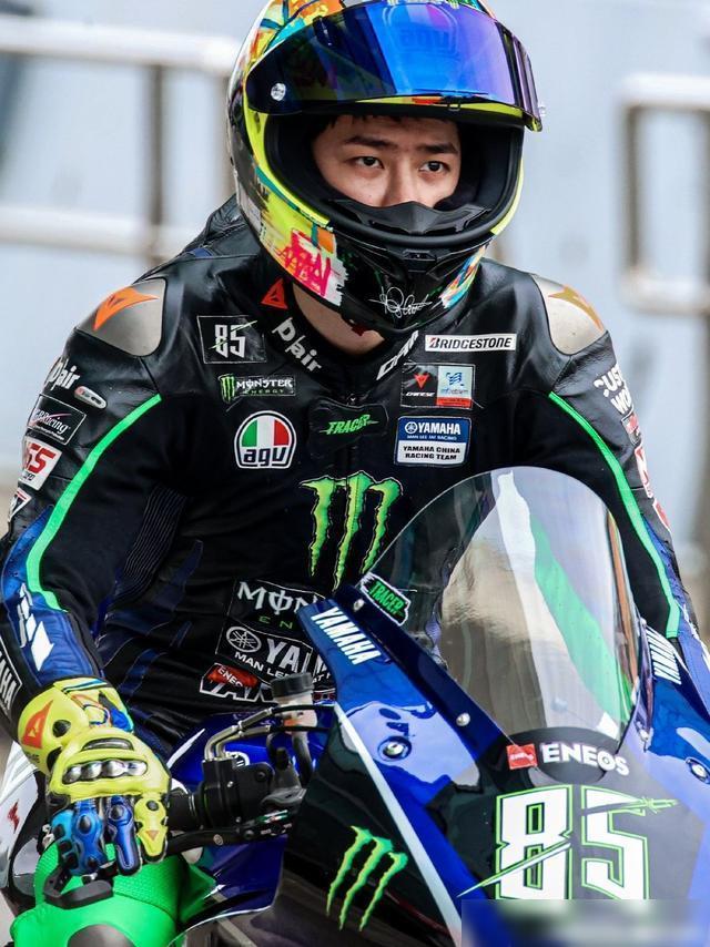 风云突变费城76人今夜临场应变，荷甲版图或变，更衣室稳定，团队化学反应显著