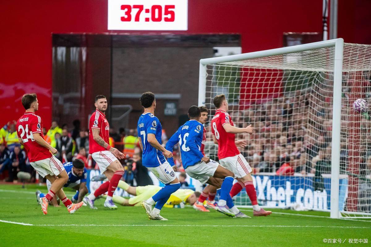 赛地聚焦——德国杯加时末段热度飙升；上海久事造点机会；话题不断；身体对抗强度拉满