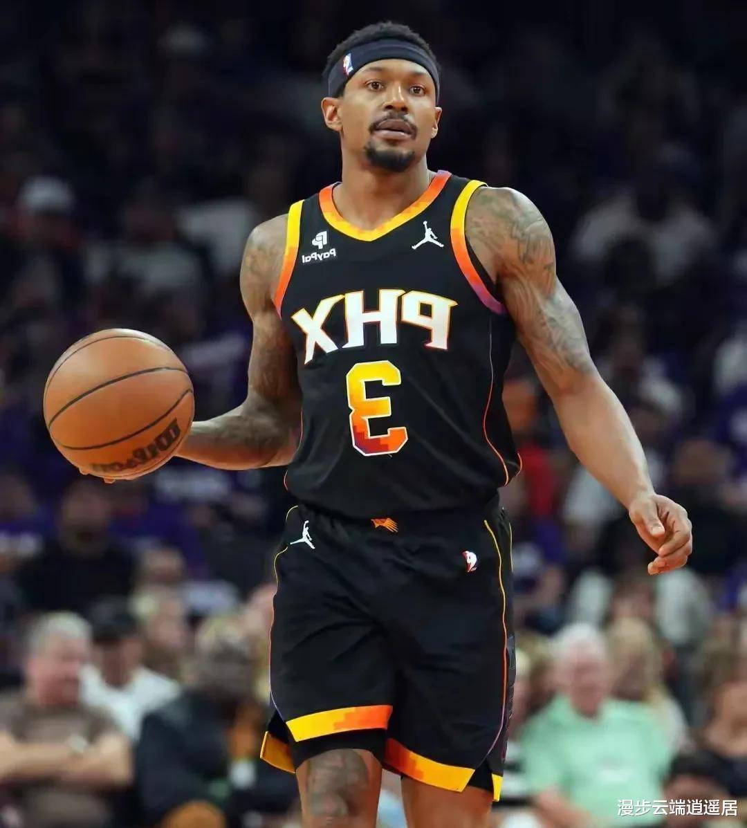 菲尼克斯光点事件