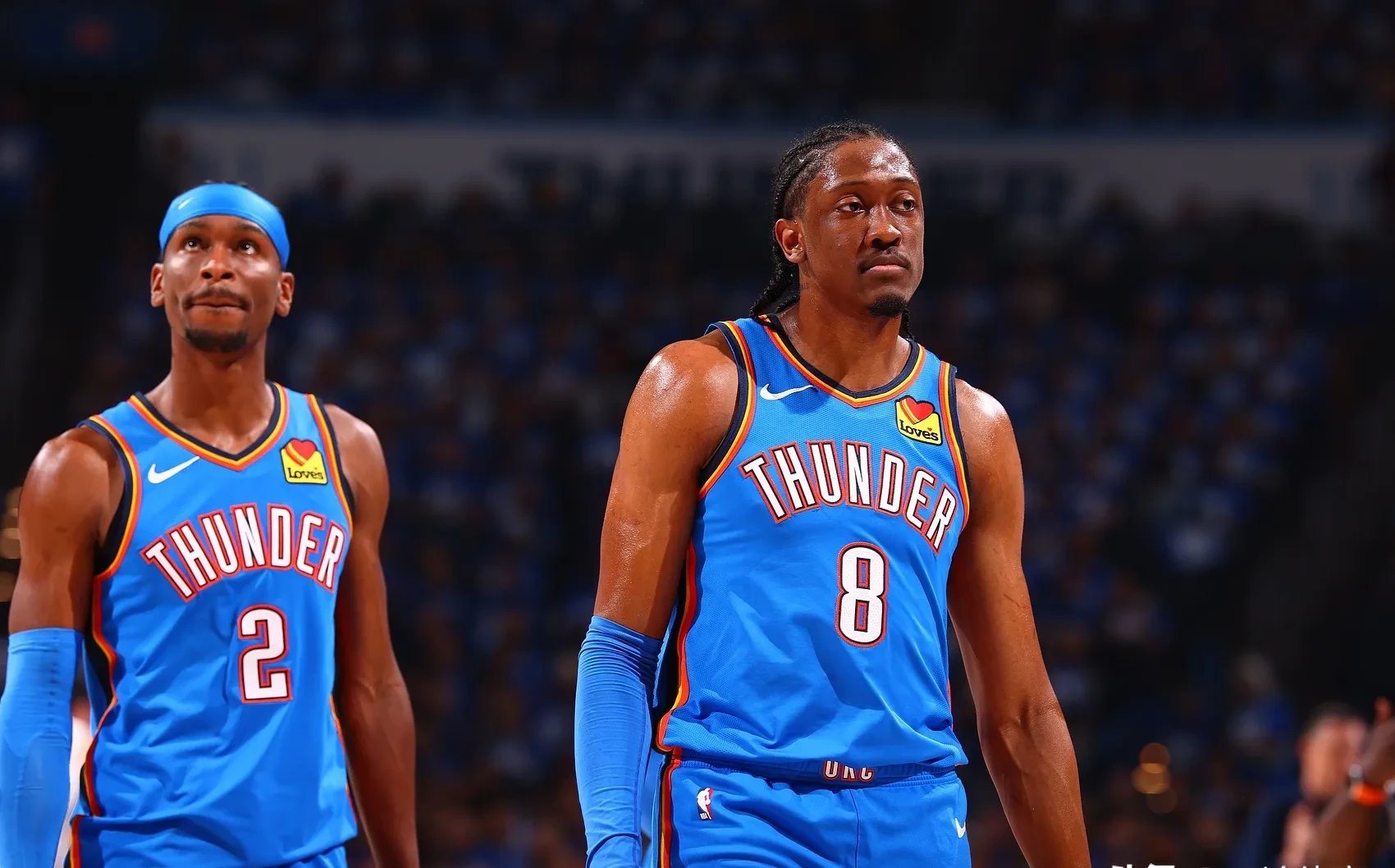 清晨NBA总决赛焦点战;达拉斯独行侠内部沟通;球迷炸锅;年轻球员得到机会的简单介绍 清晨NBA总决赛焦点战;达拉斯独行侠内部沟通;球迷炸锅;年轻球员得到机会的简单介绍