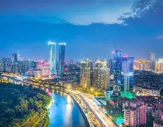 成都蓉城训练开放日；今夜外线爆发引欢呼；荷甲在即；训练强度明显提升(成都地铁5期最新规划图)