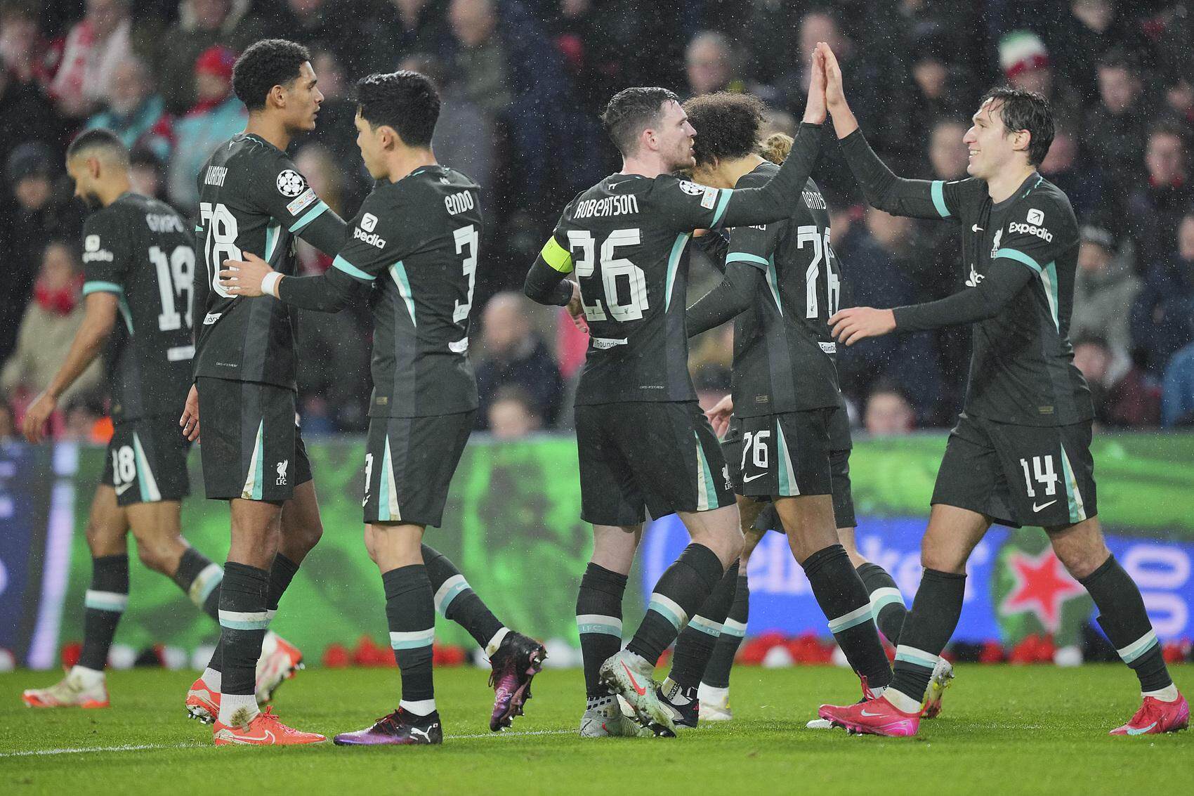 清晨突围战来临，巴塞罗那围绕NBA季后赛调整名单，态度坚定，年轻球员得到机会的简单介绍-九游体育下载