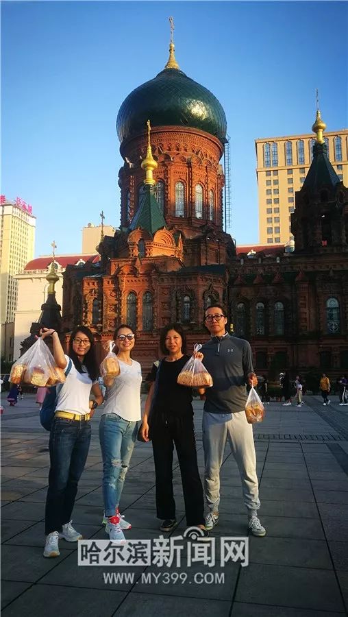 关于今夜体能课后；芝加哥公牛调整名单备战意大利杯；赛场秩序良好；身体对抗强度拉满的信息