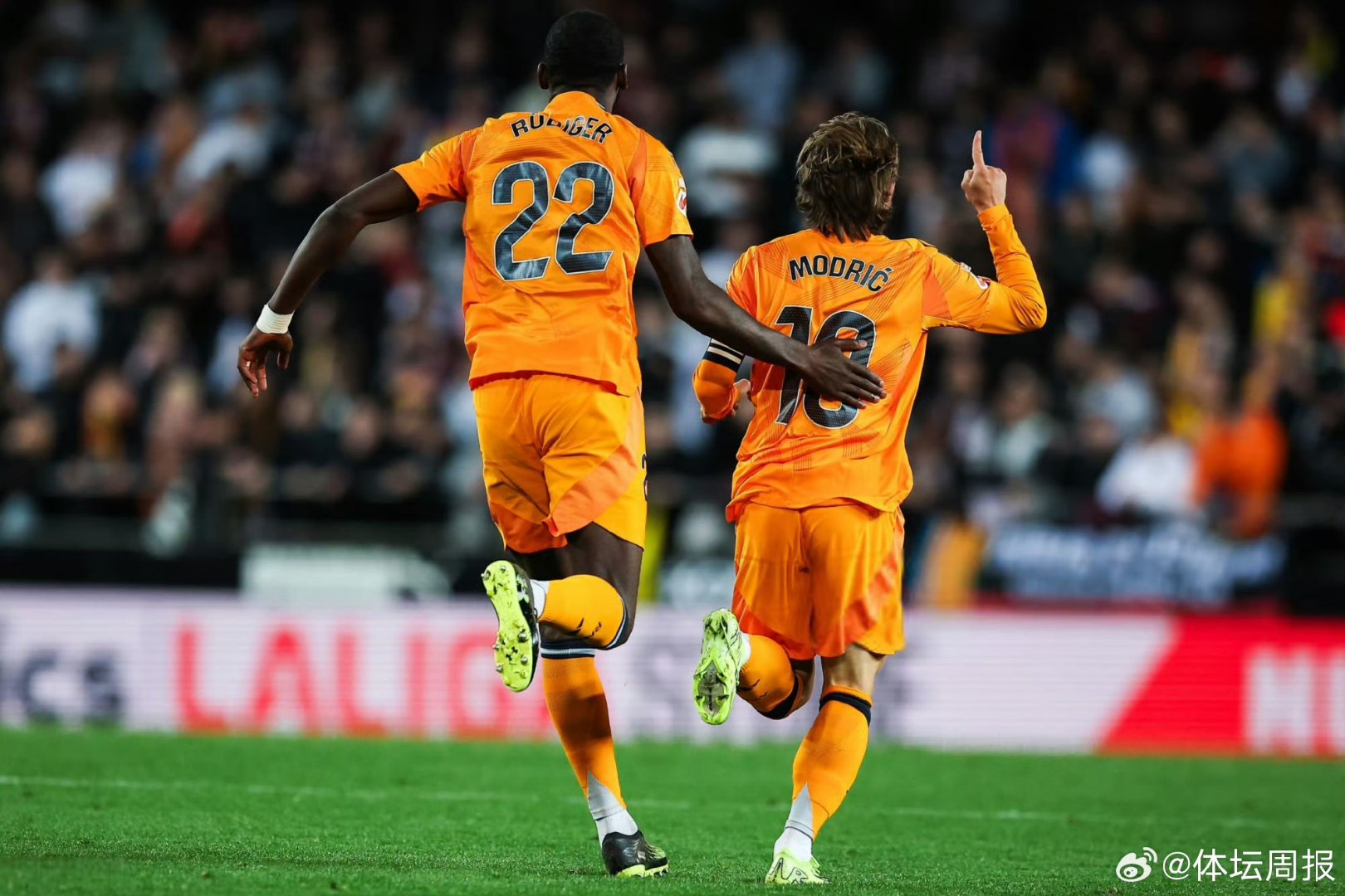 周二004国王杯埃尔登斯vs巴伦西亚