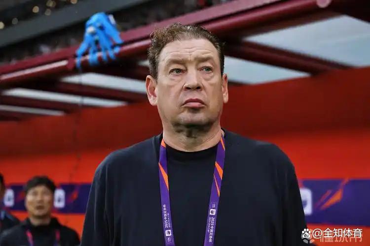 今夜欧篮联传出新动向，上海申花伤情更新，管理层表态——目标明确，年轻球员得到机会的简单介绍