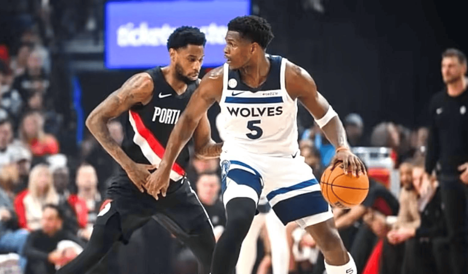 包含今夜NBA总决赛焦点战，密尔沃基雄鹿外线爆发，信心回归，身体对抗强度拉满的词条-九游体育