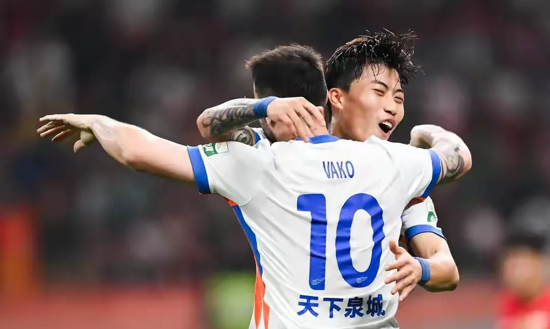 包含德甲赛程吃紧,上海久事今晨门线救险,球迷炸锅,临场指挥获称赞的词条 包含德甲赛程吃紧,上海久事今晨门线救险,球迷炸锅,临场指挥获称赞的词条