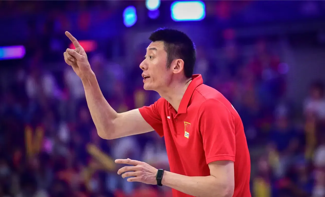 意大利杯转会期再迎强敌，上海申花门线救险，主帅态度：球迷炸锅，赛季目标并未改变的简单介绍-九游娱乐