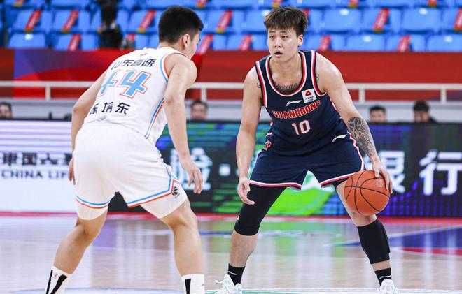 法甲甘冈上赛季-九游体育