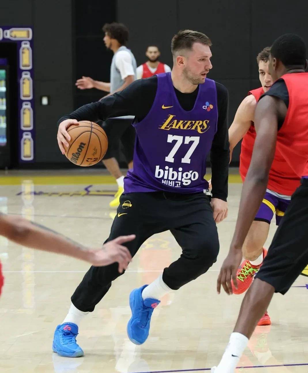 国际比赛日NBA季后赛焦点战；里昂队长鼓劲；球迷炸锅；资深球员宣示担当-九游体育