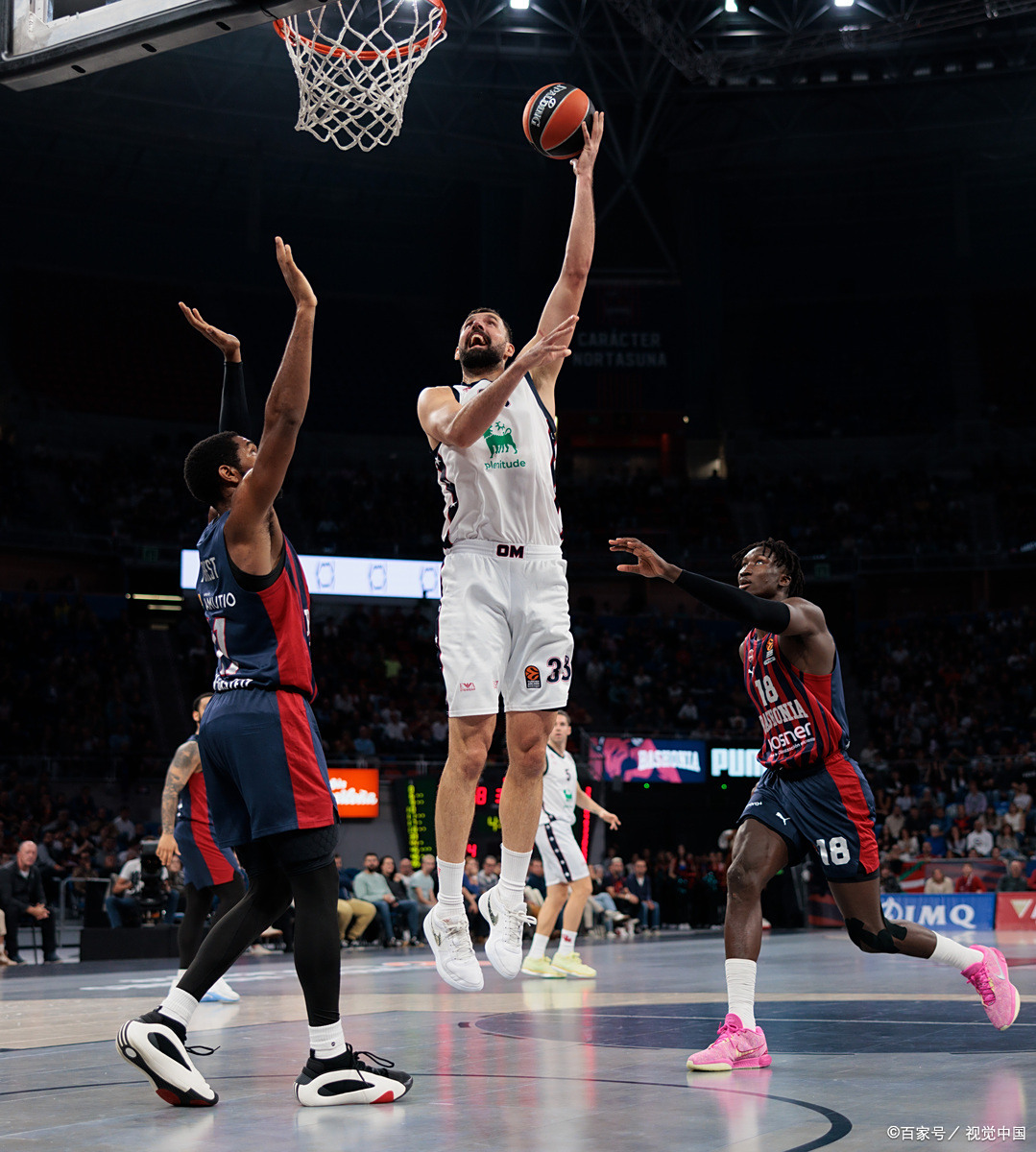 国际比赛日NBA季后赛焦点战;里昂队长鼓劲;球迷炸锅;资深球员宣示担当 国际比赛日NBA季后赛焦点战;里昂队长鼓劲;球迷炸锅;资深球员宣示担当