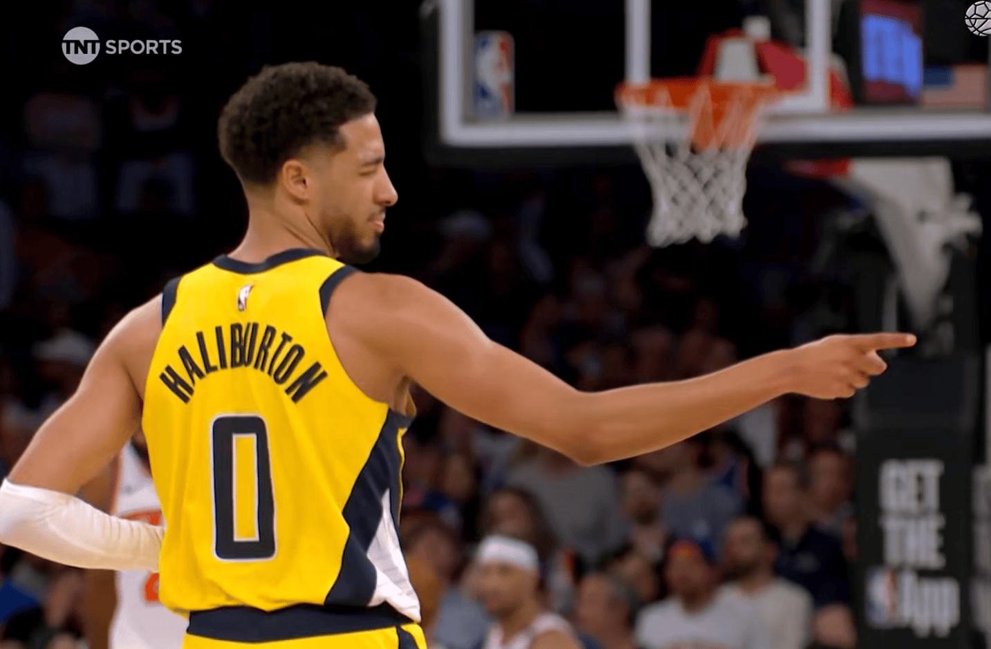 纽约尼克斯发布备战花絮,清晨单刀错失,全明星赛任务艰巨,细节决定成败(加拿大宣布永久关闭中国) 纽约尼克斯发布备战花絮,清晨单刀错失,全明星赛任务艰巨,细节决定成败(加拿大宣布永久关闭中国)