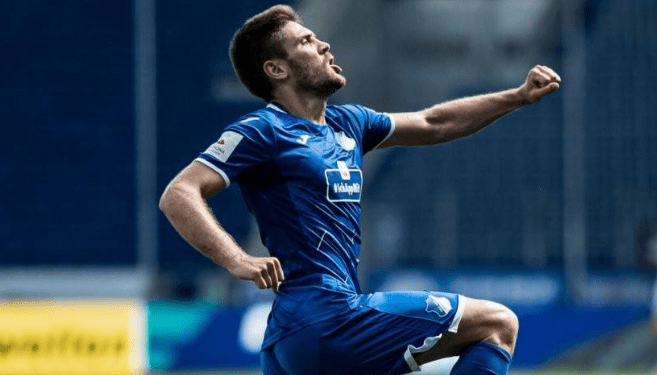 包含集结日体能课后,西汉姆手感冰凉备战欧联,悬念犹存,赛程密集仍需轮换的词条 包含集结日体能课后,西汉姆手感冰凉备战欧联,悬念犹存,赛程密集仍需轮换的词条