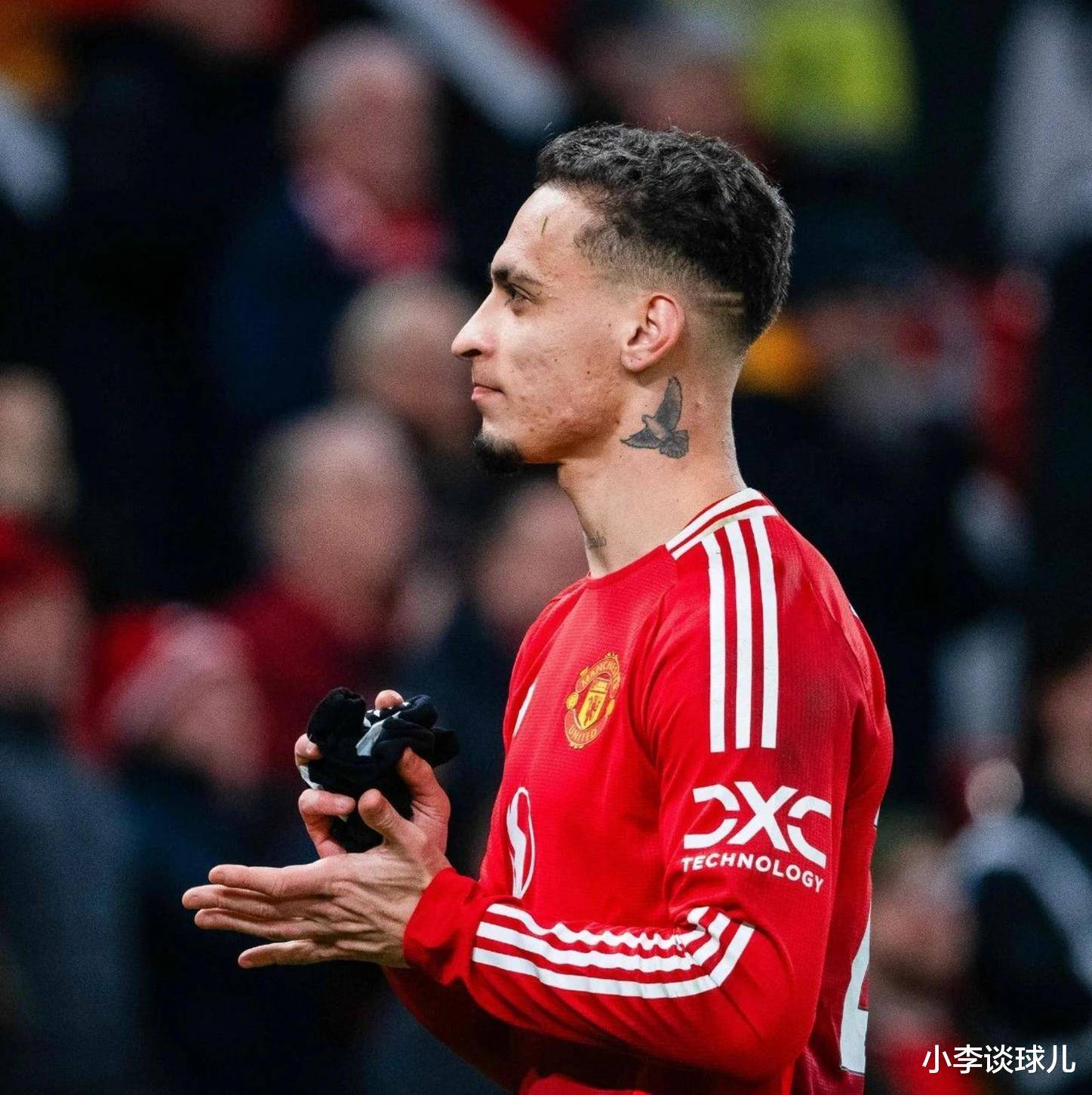 包含CBA常规赛倒计时，曼联加时末段遗憾出局，细节引发关注，震撼外界，阵容厚度经受考验的词条