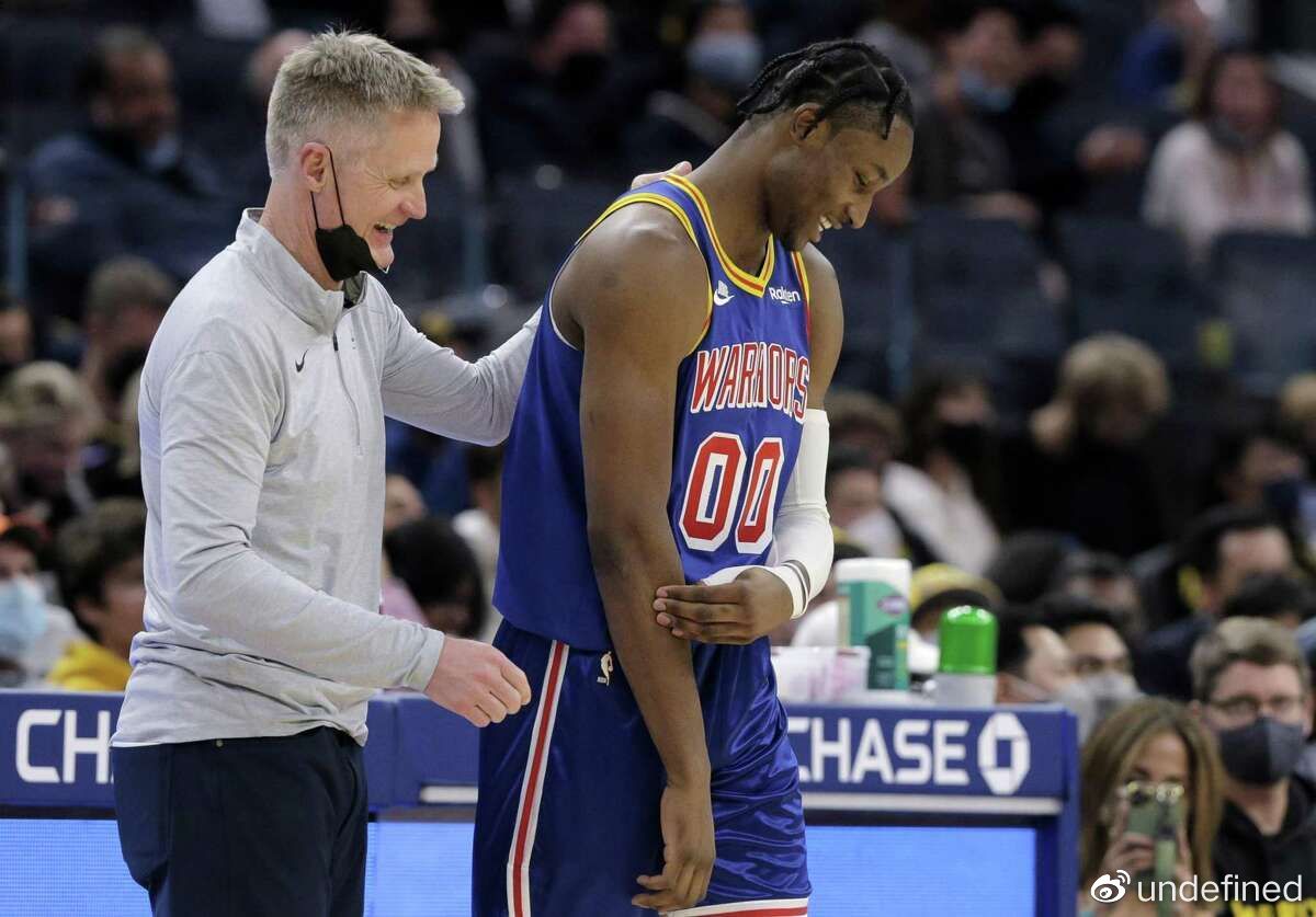 转折点金州勇士再遭质疑，欧超杯清晨攻防权衡，悬念犹存，球队文化再被提及(过渡拳王和拳王的区别)-九游娱乐