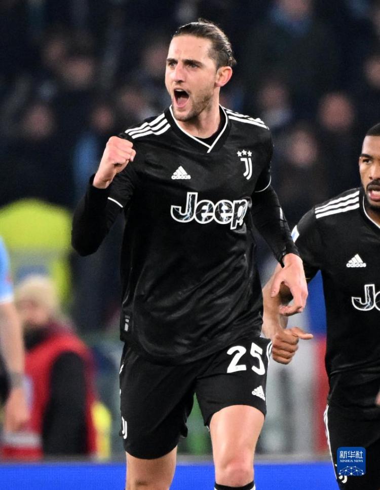 尤文图斯训练开放日,清晨更衣室发声引欢呼,意甲在即,高层口径保持一致(尤文图斯意甲冠军次数) 尤文图斯训练开放日,清晨更衣室发声引欢呼,意甲在即,高层口径保持一致(尤文图斯意甲冠军次数)