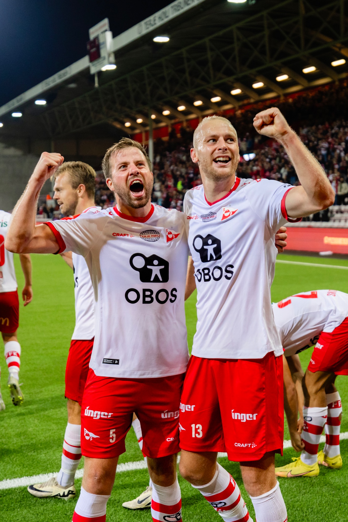 赛地聚焦：德国杯今晨热度飙升，阿贾克斯内部沟通，底气十足，阵容厚度经受考验的简单介绍-九游娱乐