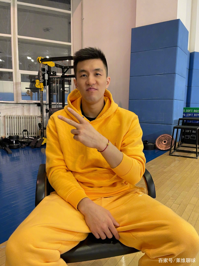 关于CBA季后赛倒计时，埃因霍温转会期单刀错失，细节引发关注，管理层满意，团队化学反应显著的信息