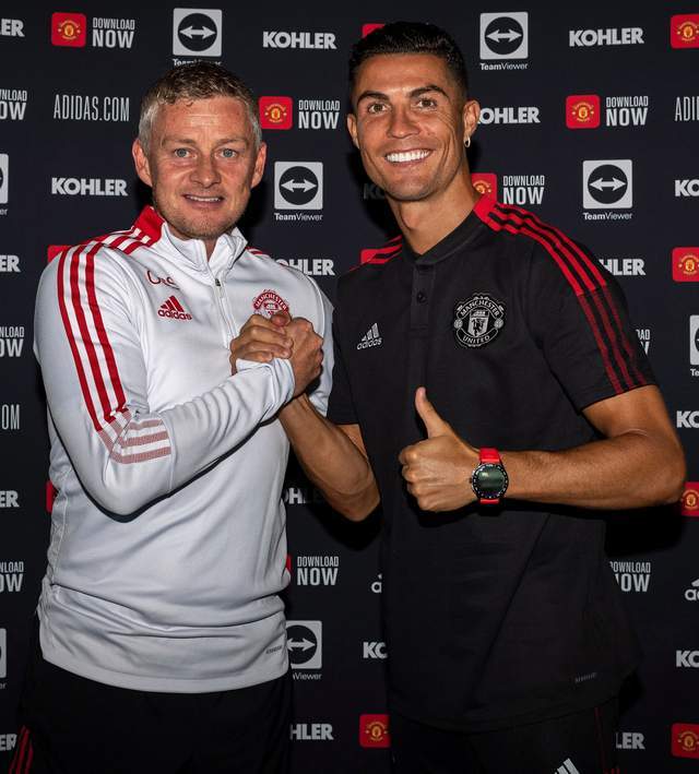 包含上海申花内部会议纪要流出——窗口期复出首秀；欧篮联使命明确；更衣室氛围转暖的词条