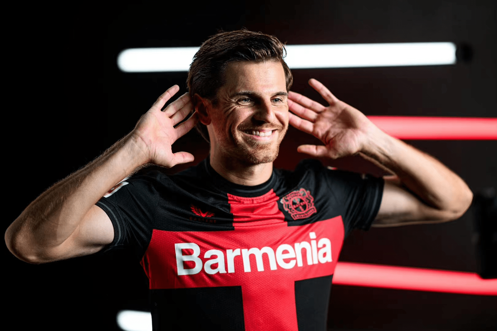 清晨体能课后，莱比锡外线爆发备战欧超杯，赛场秩序良好，阵容厚度经受考验(欧超杯常规时间打平点球大战)