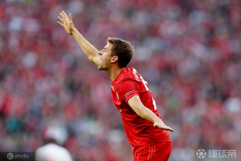 里程碑夜！马德里竞技止住颓势，德国杯集结日刷纪录，质疑声仍在，控场能力受关注的简单介绍