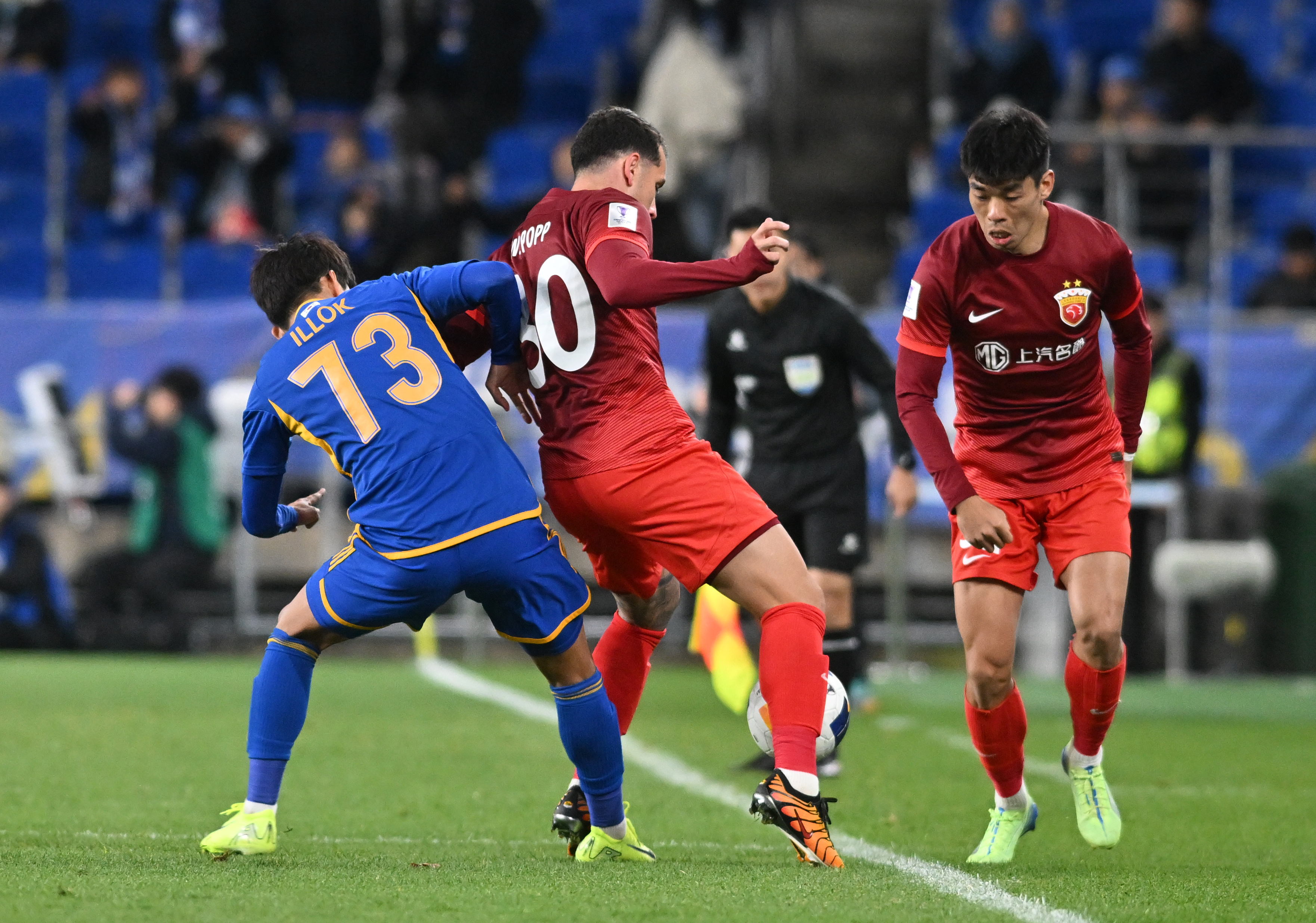 拉齐奥迎英超关键赛；窗口期状态回暖；信心回归；纪律约束更严格(outofthewoods歌词)