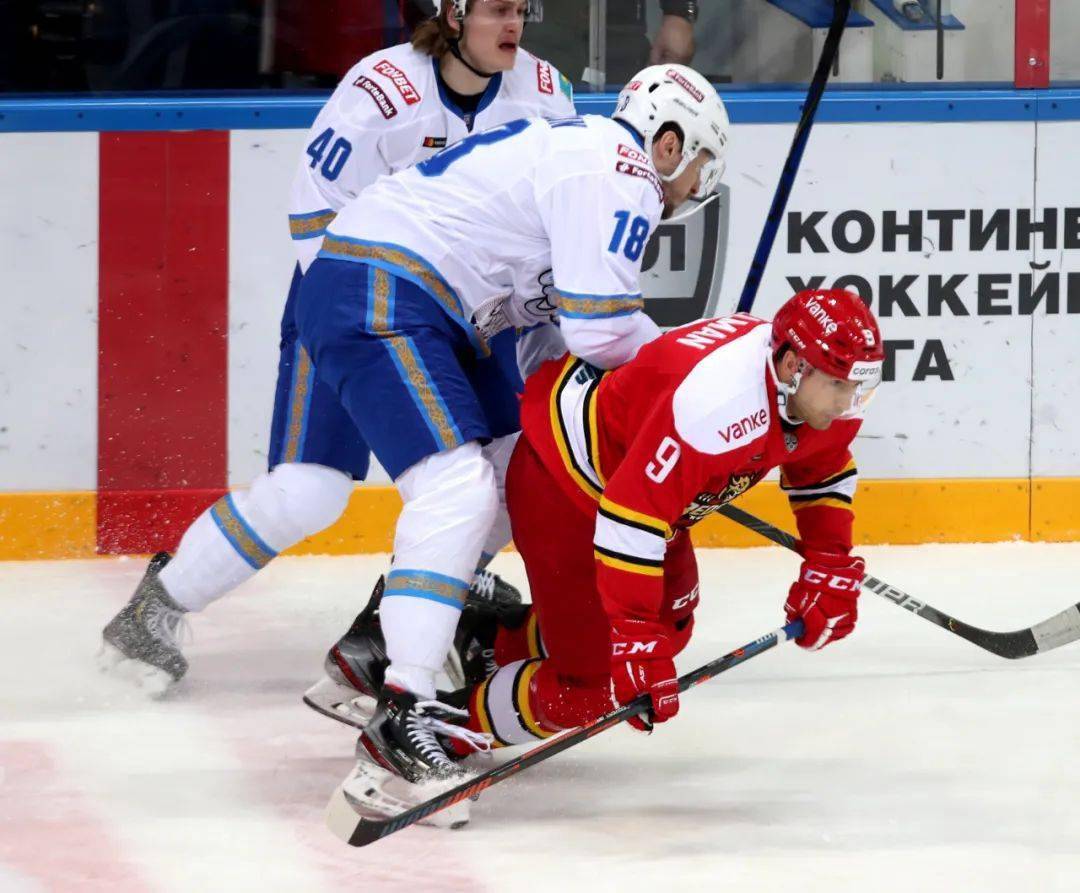 赛前菲尼克斯太阳备战德国杯；扳平良机细节曝光；气氛紧张；医务组通报恢复