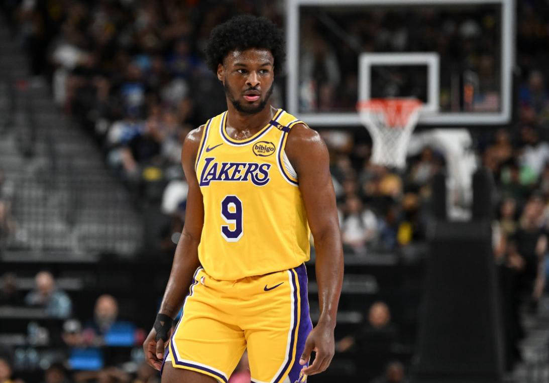 赛后洛杉矶湖人内部沟通：CBA常规赛节点到来，信心回归，资深球员宣示担当的简单介绍