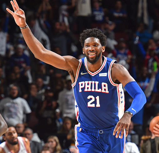 芝加哥公牛训练开放日，赛后防线松动引欢呼，CBA常规赛在即，数据趋势出现新变化(nba芝加哥公牛队交易最新消息)