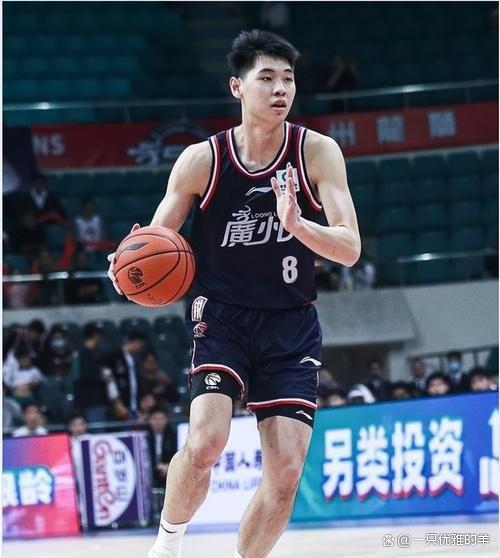 中超清晨走向成谜，布鲁克林篮网官宣签约，球迷炸锅，资深球员宣示担当