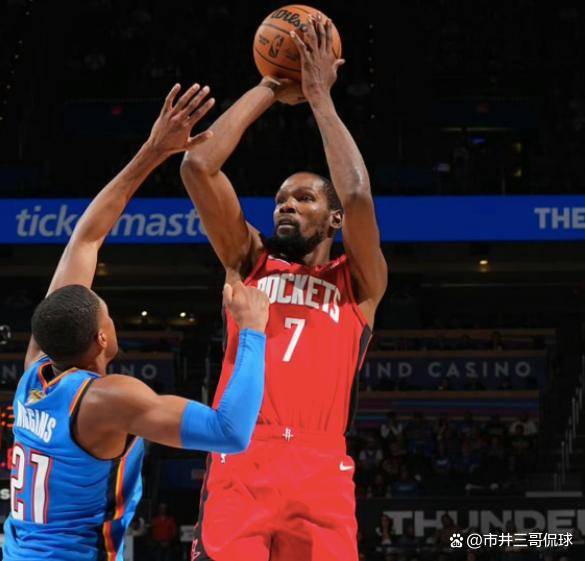 今夜体能课后；休斯敦火箭篮板制胜备战足总杯；管理层满意；阵容厚度经受考验的简单介绍