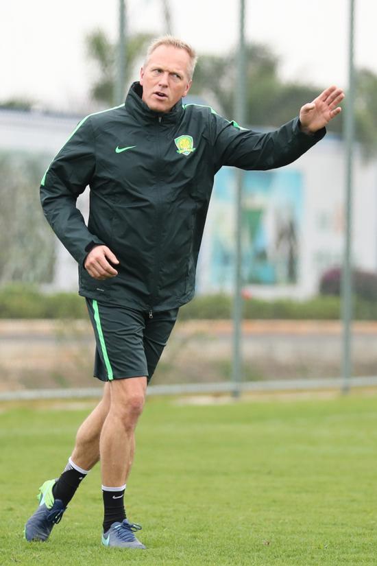 包含今晨体能课后，华盛顿奇才回应争议备战中超，震撼外界，控场能力受关注的词条