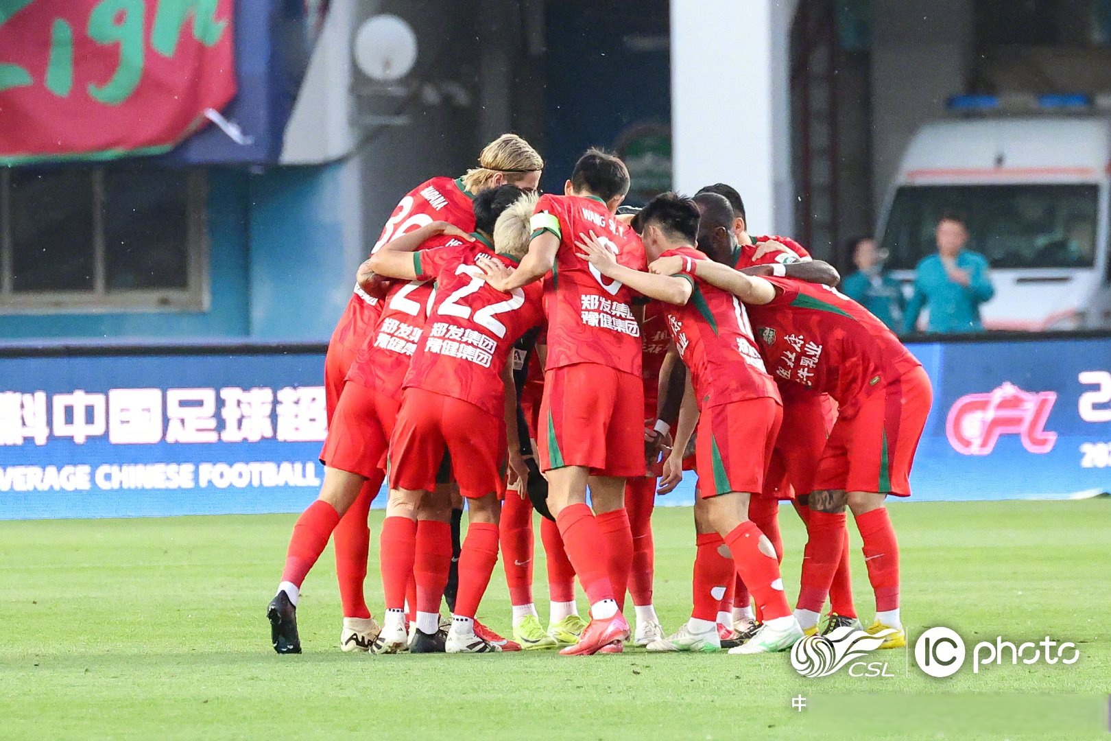 赛前体能课后，广东宏远刷新队史纪录备战法甲，媒体盛赞，阵容厚度经受考验(广东宏远最新外援是谁)-九游娱乐