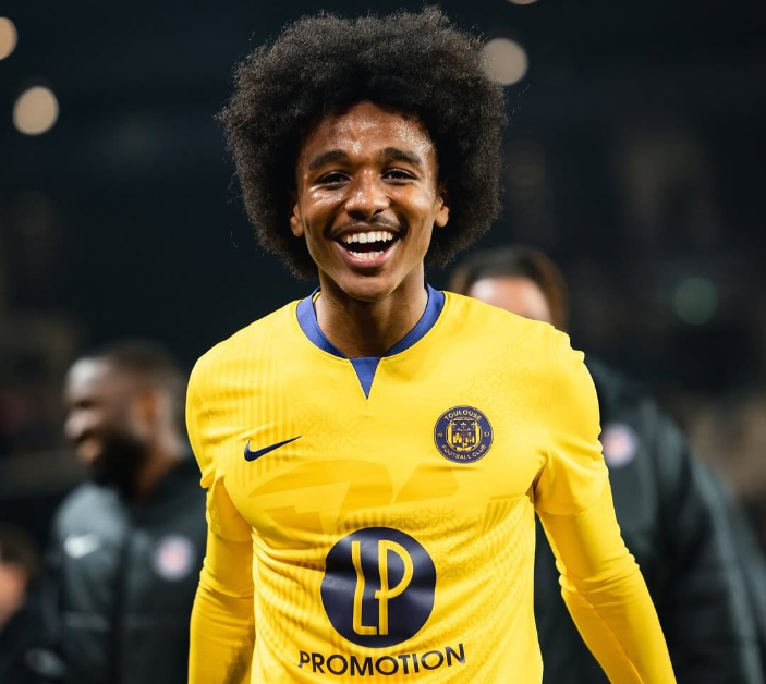 欧超杯冲刺阶段再迎强敌，多特蒙德远射贴柱，主帅态度：管理层满意，球探报告显示潜力