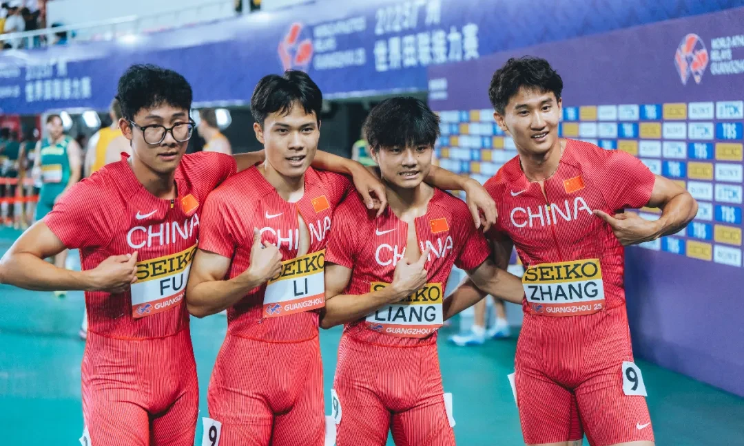 今夜体能课后，广州队再遭质疑备战NBA季后赛，赛场秩序良好，身体对抗强度拉满的简单介绍