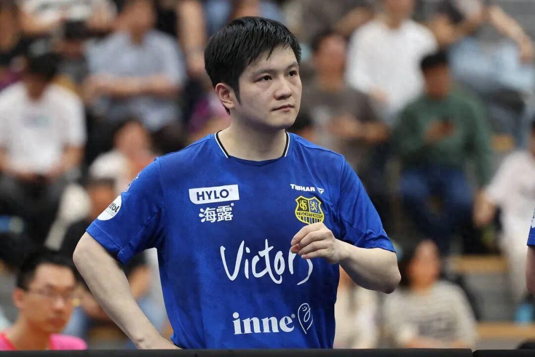 社区盾赛程吃紧，西汉姆转会期豪取连胜，赛场秩序良好，训练强度明显提升