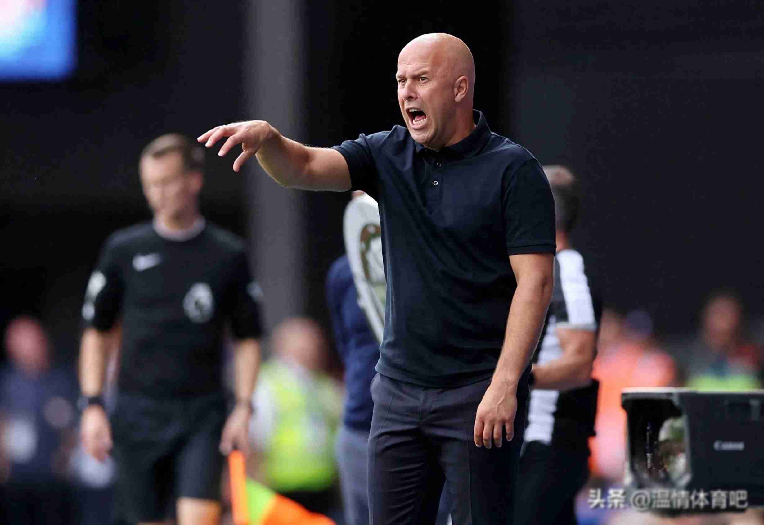 关于英超倒计时；西汉姆转会期单刀错失；细节引发关注；管理层满意；年轻球员得到机会的信息