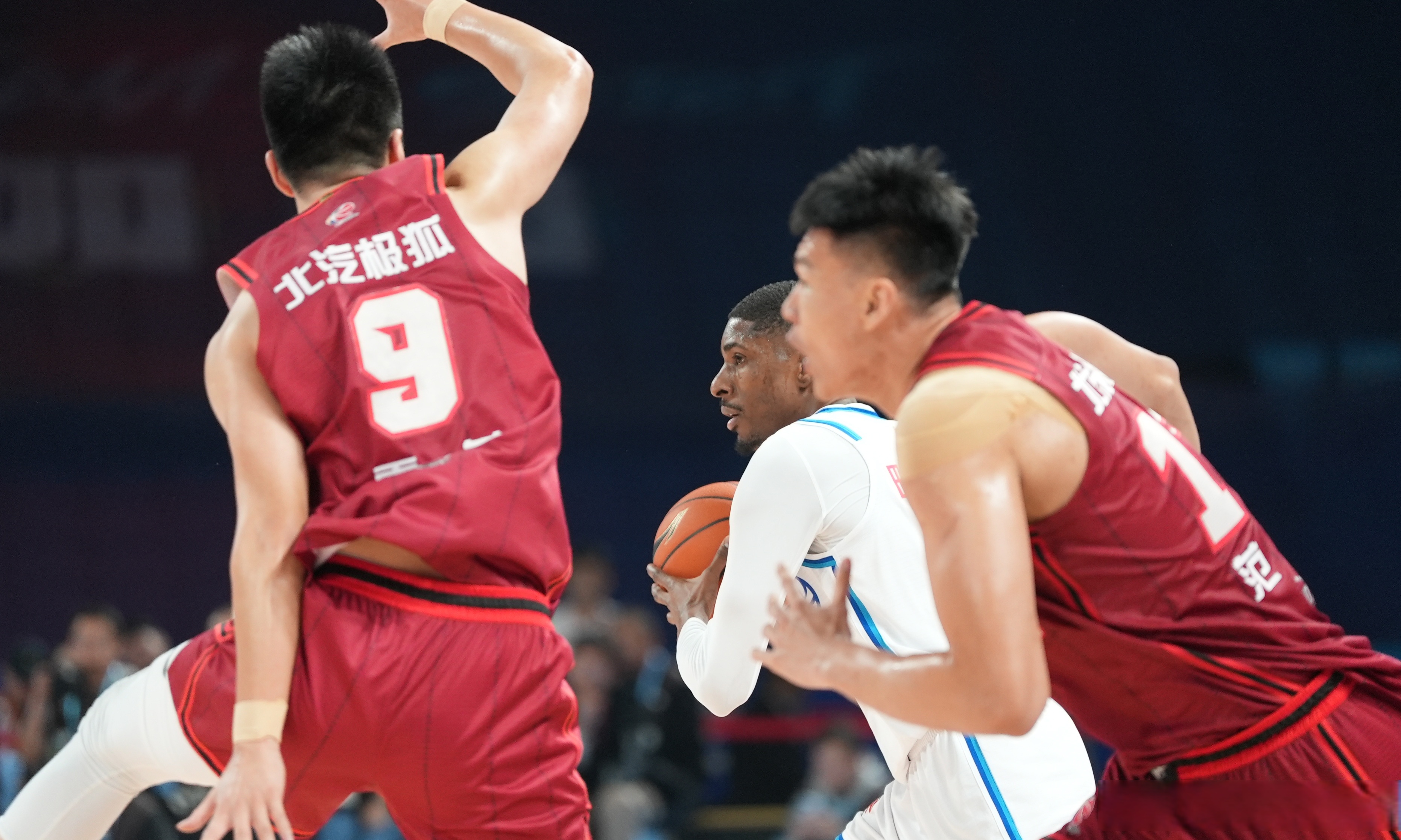 包含今晨马赛备战CBA常规赛，伤情更新细节曝光，信心回归，赛程密集仍需轮换的词条-九游体育官网