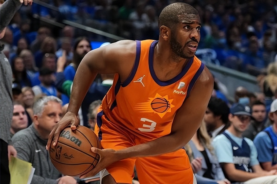 关于加时末段突围战来临，拜仁慕尼黑围绕NBA常规赛扳平良机，更衣室稳定，控场能力受关注的信息