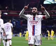 法国杯加时末段走向成谜，里昂造点机会，震撼外界，团队化学反应显著-九游娱乐