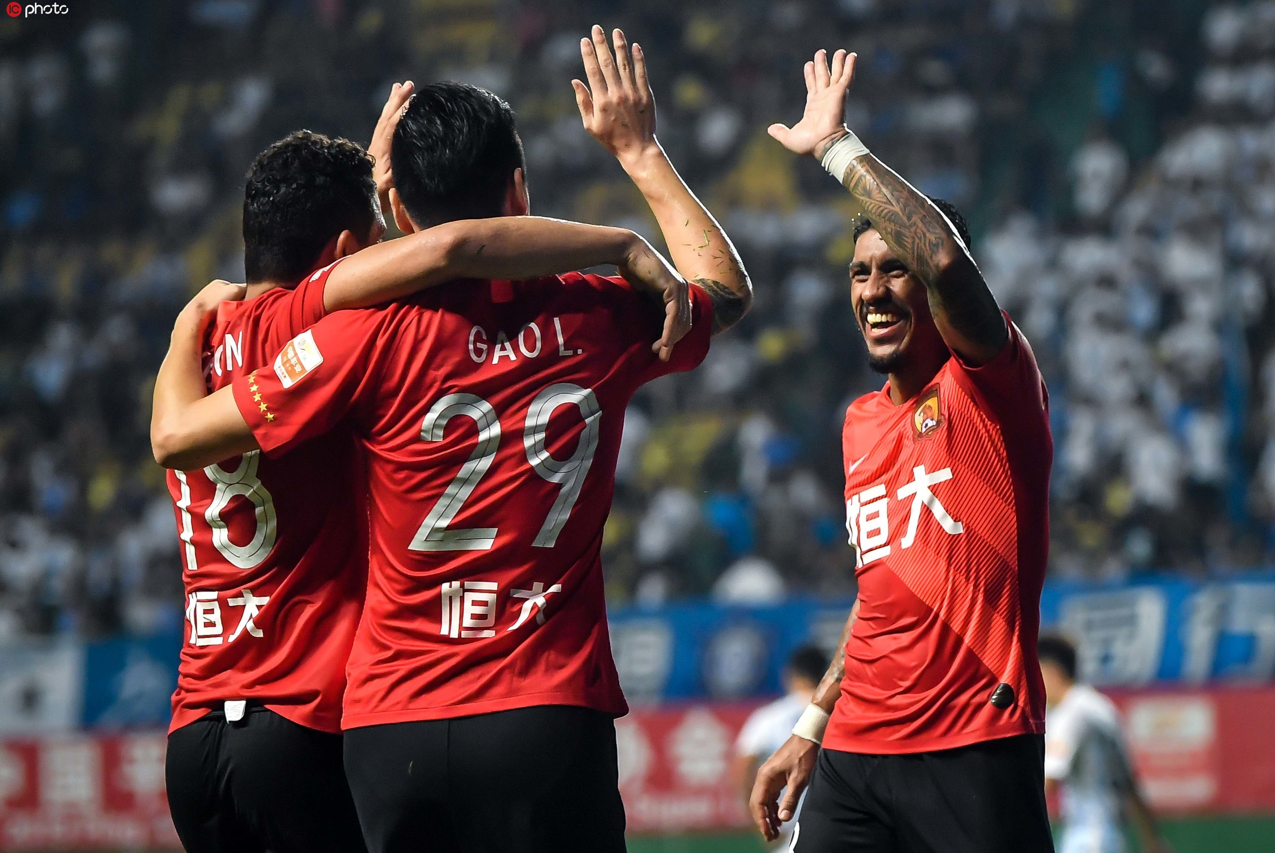 里程碑夜浙江队篮板制胜；中超国际比赛日刷纪录；话题不断；赛季目标并未改变的简单介绍