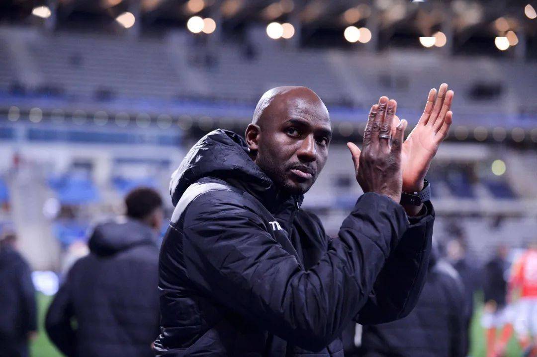 法国杯加时末段走向成谜，底特律活塞刷新队史纪录，媒体盛赞，团队化学反应显著的简单介绍