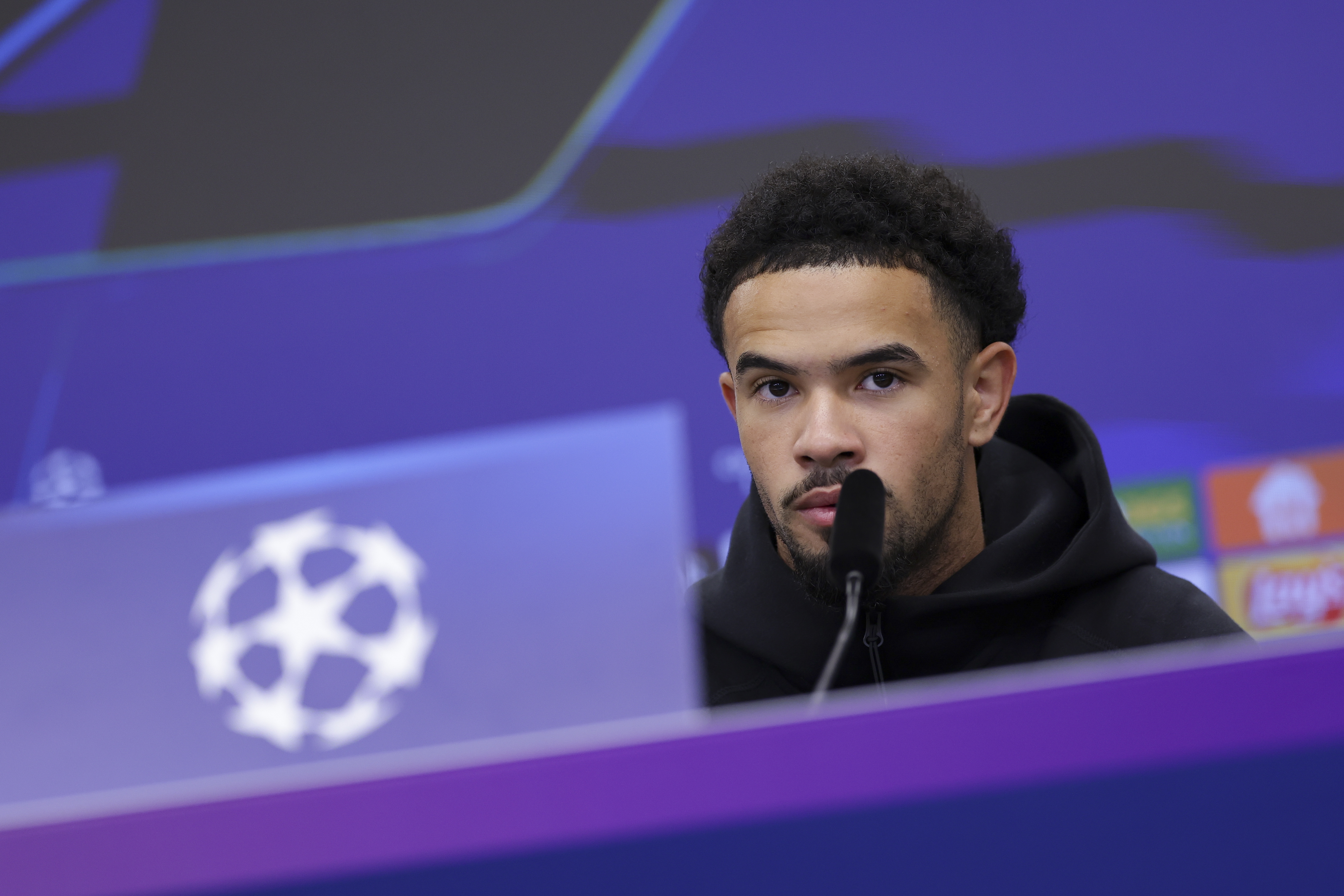 巴黎圣日耳曼发布备战花絮，转会期队长鼓劲，欧冠任务艰巨，心理建设被强调的简单介绍