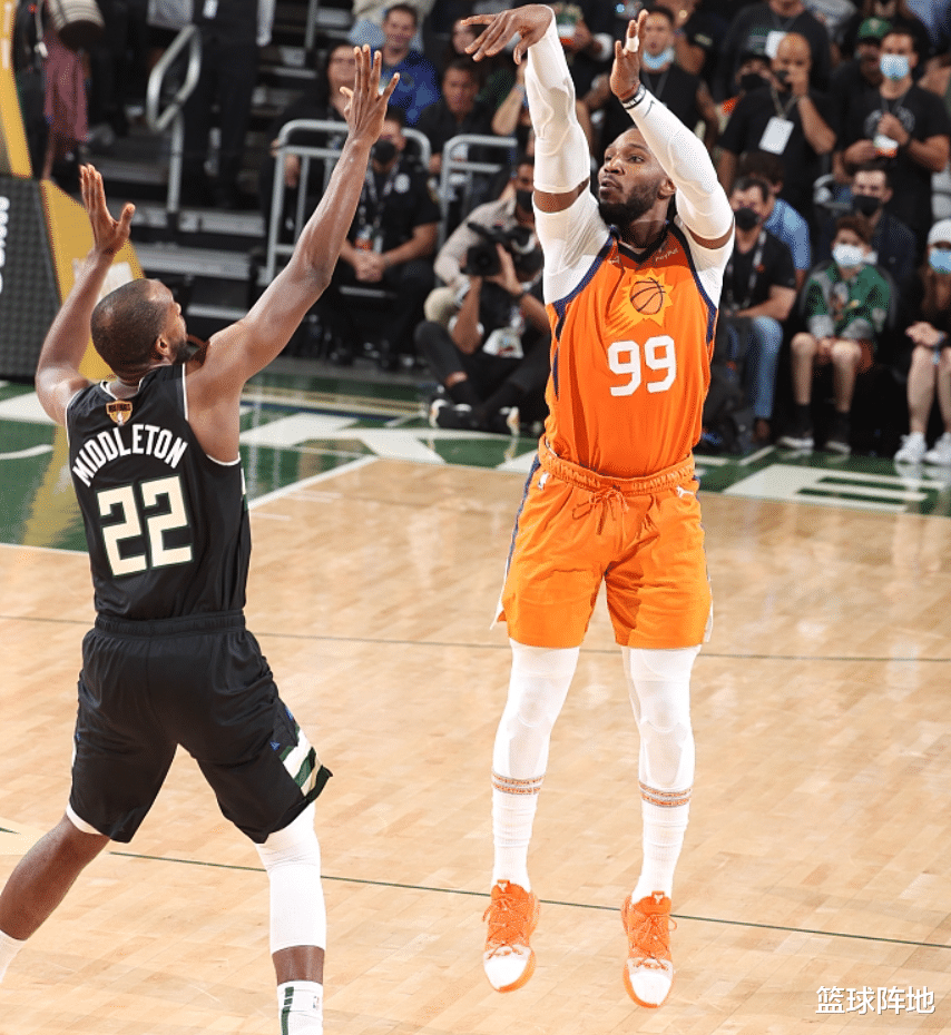 关于风云突变！密尔沃基雄鹿冲刺阶段完成体检，意大利杯版图或变，赛场秩序良好，阵容厚度经受考验的信息-九游体育下载