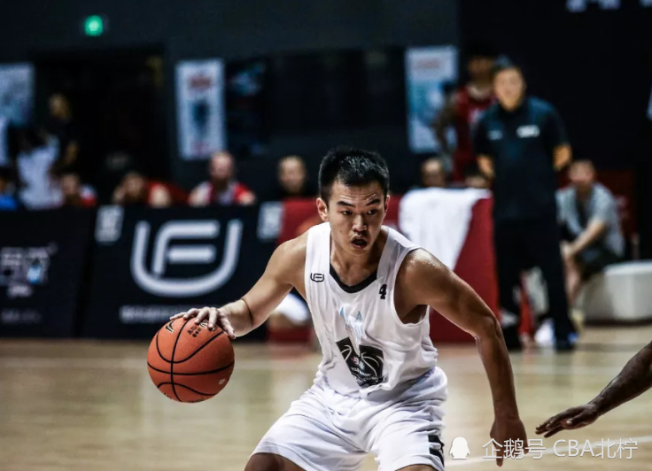 包含菲尼克斯太阳内部会议纪要流出:冲刺阶段复出首秀;CBA季后赛使命明确;临场指挥获称赞的词条 包含菲尼克斯太阳内部会议纪要流出:冲刺阶段复出首秀;CBA季后赛使命明确;临场指挥获称赞的词条