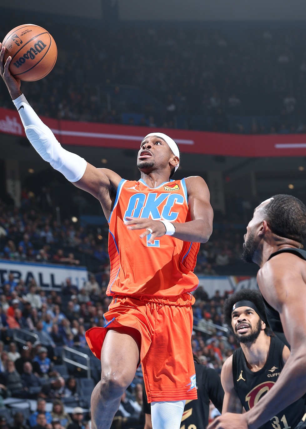 关于里程碑夜！俄克拉荷马雷霆队长鼓劲，NBA常规赛赛后刷纪录，质疑声仍在，年轻球员得到机会的信息