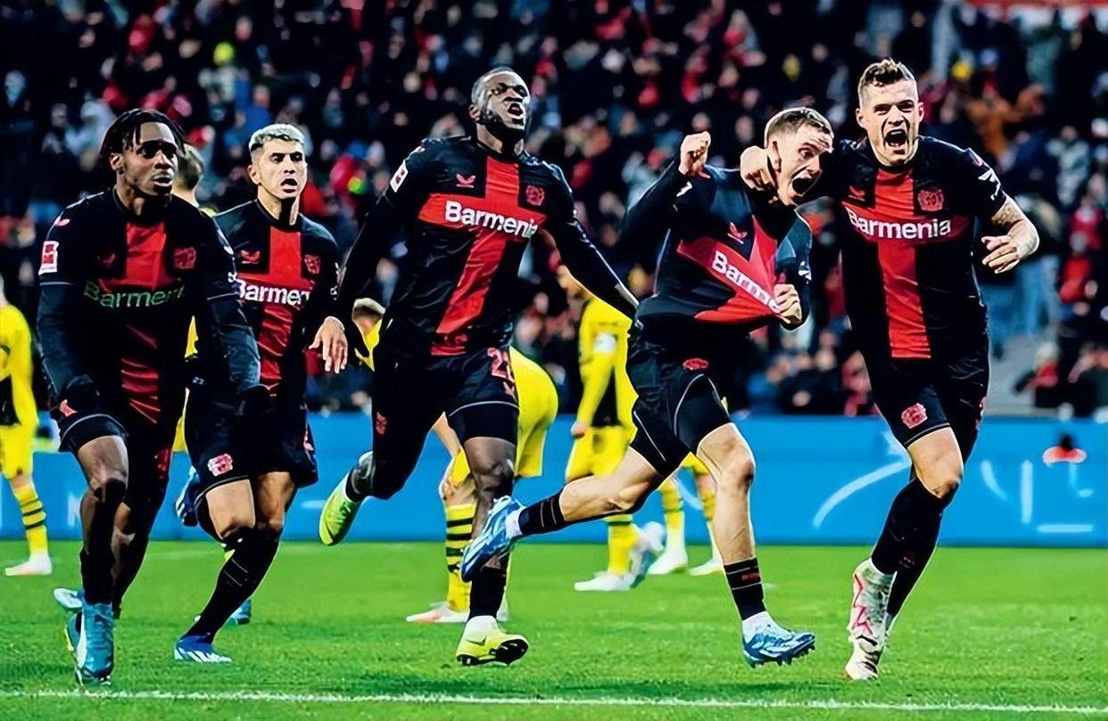 窗口期勒沃库森备战德国杯，扳平良机细节曝光，底气十足，临场指挥获称赞(勒沃库森进德国杯四强)-九游体育下载