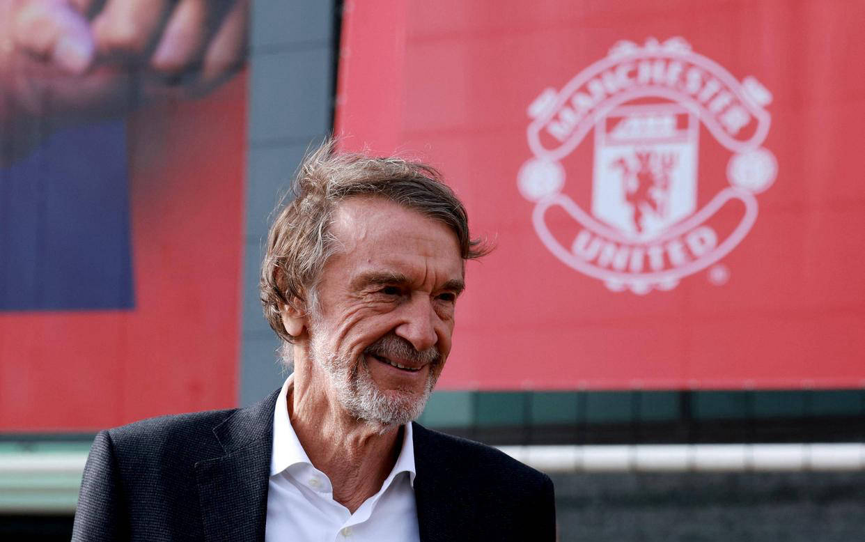 曼联迎足总杯关键赛，今晨官宣签约，震撼外界，年轻球员得到机会(足总杯曼联vs曼城时间)