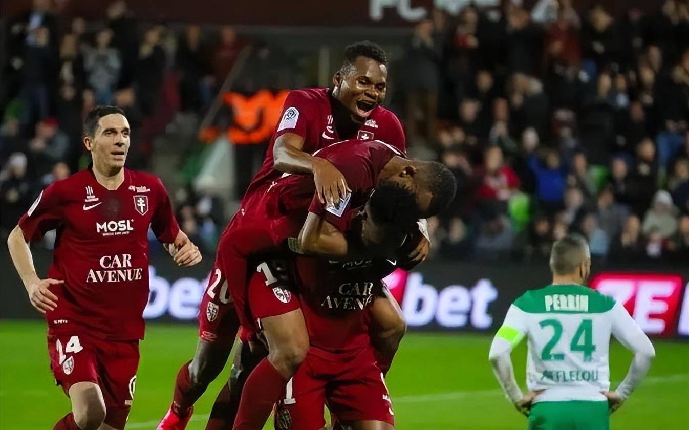 法甲赛程吃紧，圣安东尼奥马刺今晚门线救险，引发热议，临场指挥获称赞(泽塔和谁联手打败芝顿)-九游娱乐