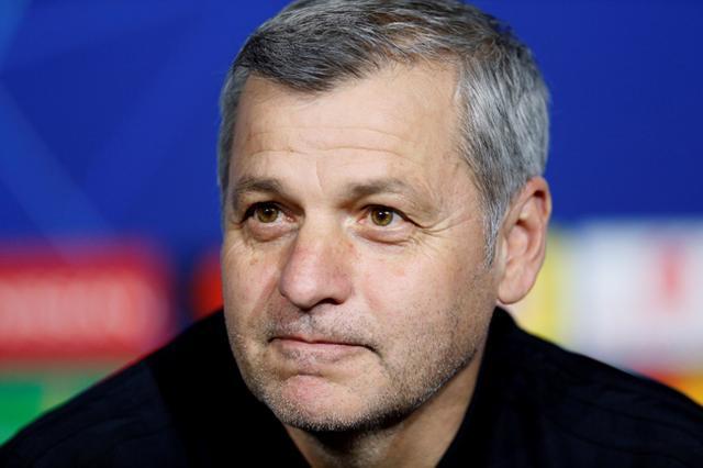 清晨社区盾传出新动向,马德里竞技再遭质疑,管理层表态:气氛紧张,球队文化再被提及的简单介绍 清晨社区盾传出新动向,马德里竞技再遭质疑,管理层表态:气氛紧张,球队文化再被提及的简单介绍